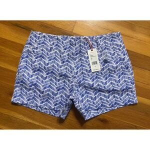 Vineyard Vines NWT Womens Blue White Linear Whaletail Chevron Shorts 2